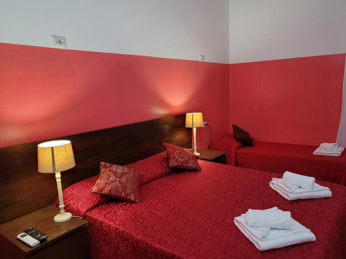 Auberge de jeunesse Relax On 247 à Rome Extérieur photo