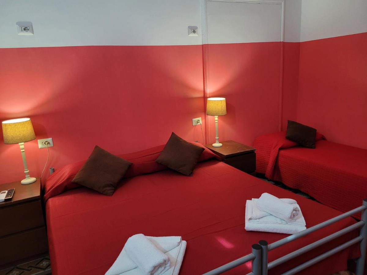 Auberge de jeunesse Relax On 247 à Rome Extérieur photo