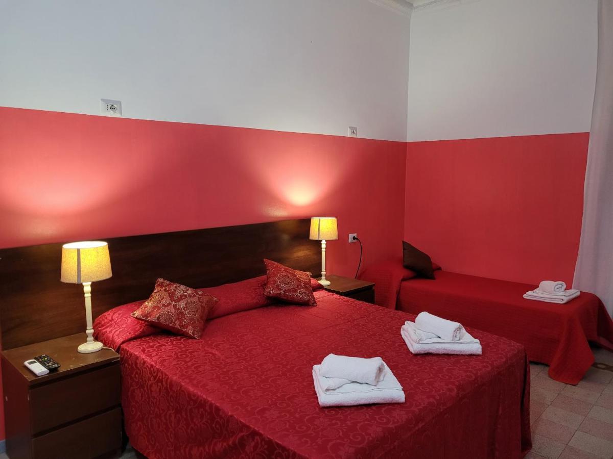 Auberge de jeunesse Relax On 247 à Rome Extérieur photo