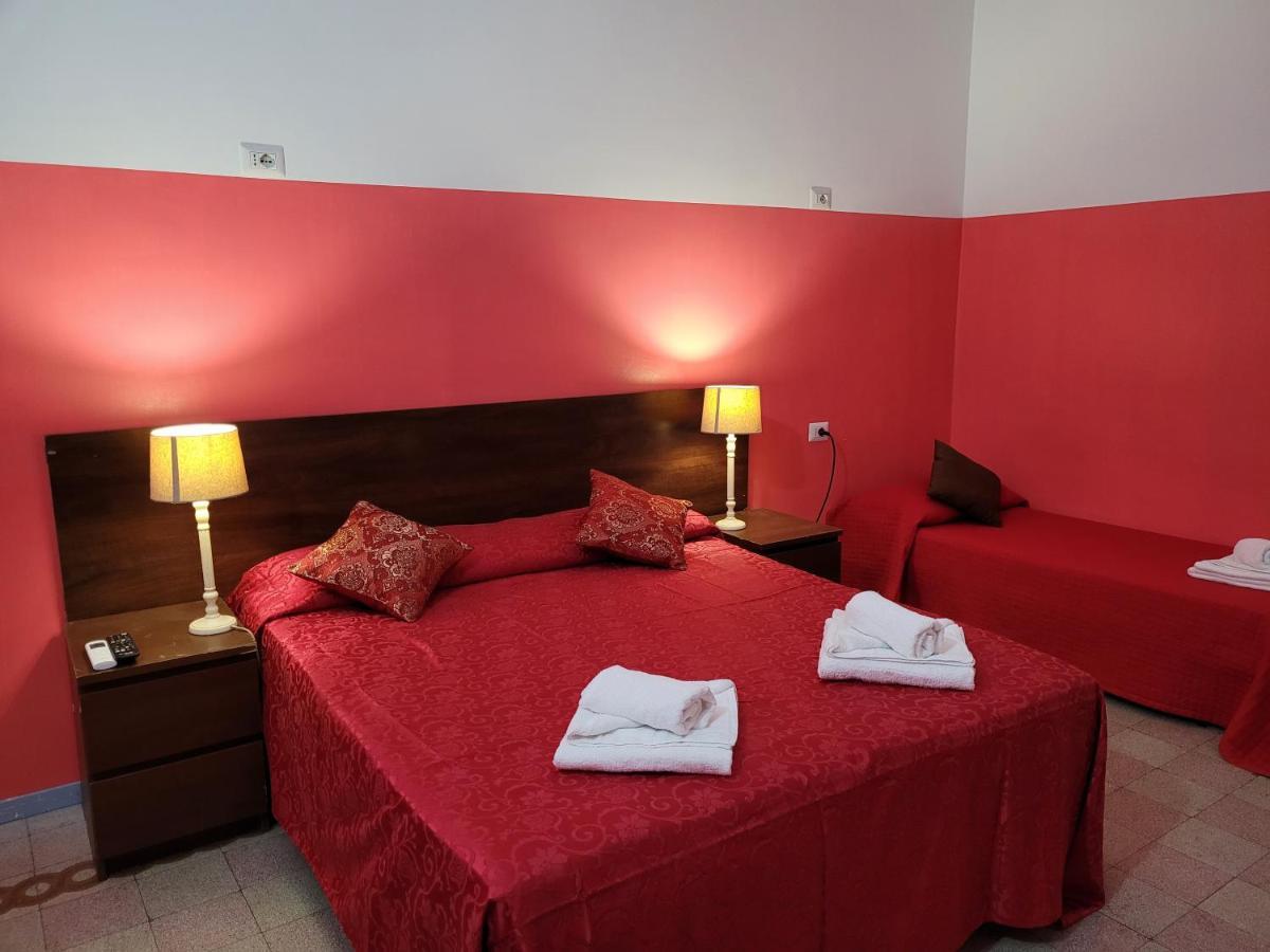 Auberge de jeunesse Relax On 247 à Rome Extérieur photo