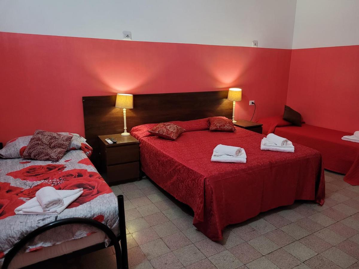 Auberge de jeunesse Relax On 247 à Rome Extérieur photo